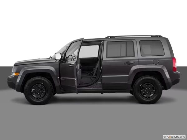 Jeep Patriot or Similar - Image 4